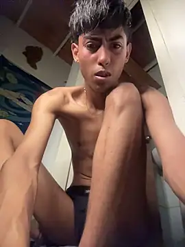 Mauuu18 online show from April 2026 02:49:02 AM