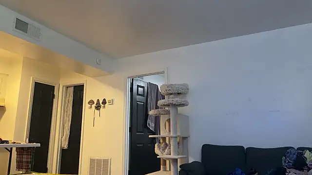 SpunCandy online show from September 2025 10:32:01 PM