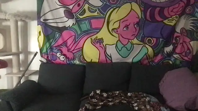 SpunCandy online show from November 2025 09:55:02 AM