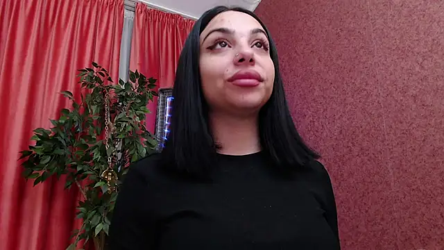 MissJuliax online show from December 2025 07:28:02 AM