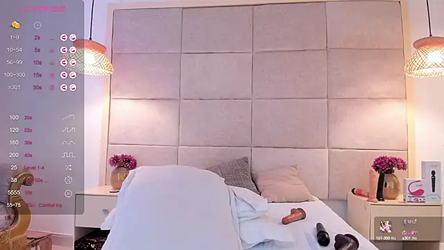 Snapshot of mia_lourence chatting on March 2025 09:37:02 PM mia lourence online show from March 2025 09:37:02 PM