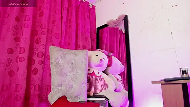 samy foox online show from April 2026 11:36:01 PM