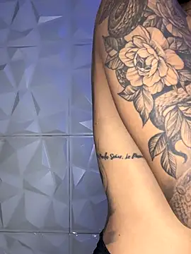 Tamyjenkins1 online show from November 2025 01:28:01 AM