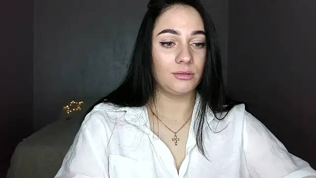 Emelyblum online show from March 2025 04:27:01 AM