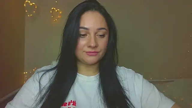 Emelyblum online show from October 2025 09:14:02 PM