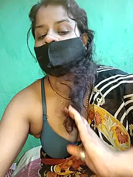 Snapshot of Sexyranibhabhi chatting on January 2025 06:45:01 AM Sexyranibhabhi online show from January 2025 06:45:01 AM