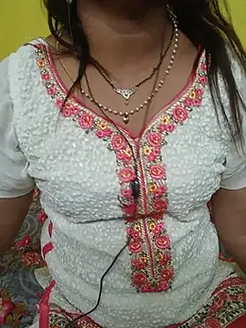 Snapshot of Sexyranibhabhi chatting on June 2026 03:11:02 PM Sexyranibhabhi online show from June 2026 03:11:02 PM