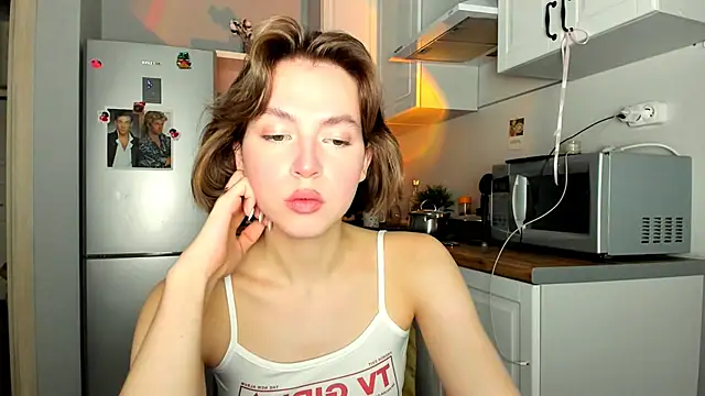 Niky  Jess online show from March 2025 08:19:02 AM