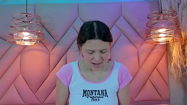 AngelaaCute  online show from January 2025 12:11:02 PM