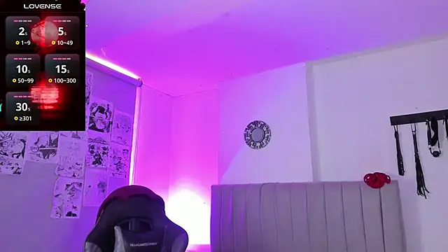 SukiFuyu  online show from February 2025 06:24:02 PM