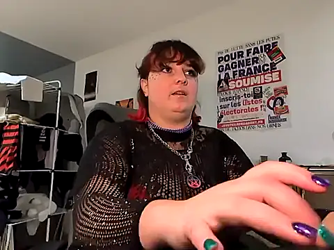 LadyRochester online show from November 2025 12:44:01 AM