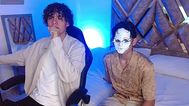 Snapshot of nickolas_moon chatting on March 2025 07:48:01 PM nickolas moon online show from March 2025 07:48:01 PM