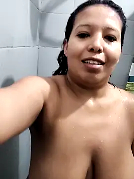 Snapshot of Giinger_gap chatting on December 2025 12:52:02 AM Giinger gap online show from December 2025 12:52:02 AM