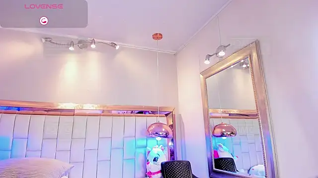 Palmer-Foster online show from November 2025 09:03:02 PM