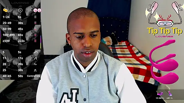 mrjhon26 online show from February 2025 09:46:02 AM