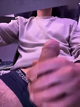 Snapshot of Onlymydick69 chatting on December 2024 03:03:02 PM Onlymydick69 online show from December 2024 03:03:02 PM