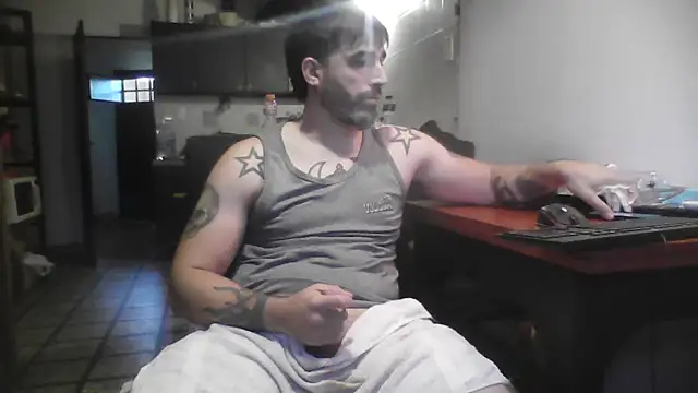 ozzypsico13 online show from November 2025 09:36:02 PM