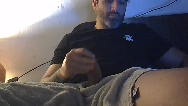 ozzypsico13 online show from July 2026 02:47:02 AM