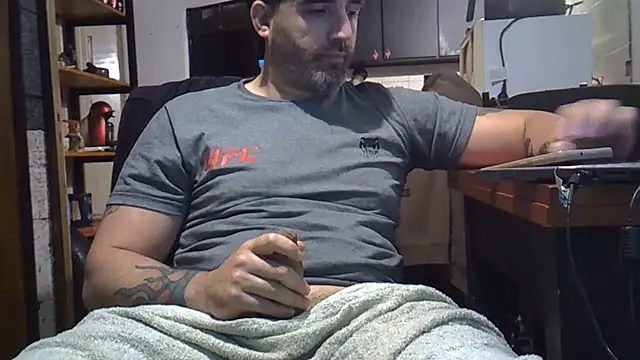 ozzypsico13 online show from July 2026 10:09:01 PM