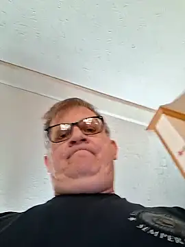 J83560Jason online show from November 2025 07:59:01 PM