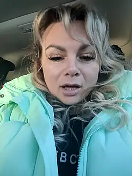 candy queeen online show from April 2026 02:51:01 AM