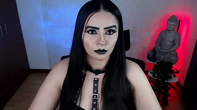 Snapshot of GODDESS_EVANS chatting on July 2026 12:04:01 AM GODDESS EVANS online show from July 2026 12:04:01 AM