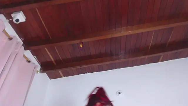 Amara Red online show from October 2025 11:10:02 AM