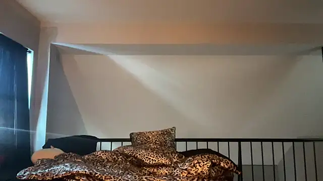 babybimbo online show from February 2026 05:17:01 PM