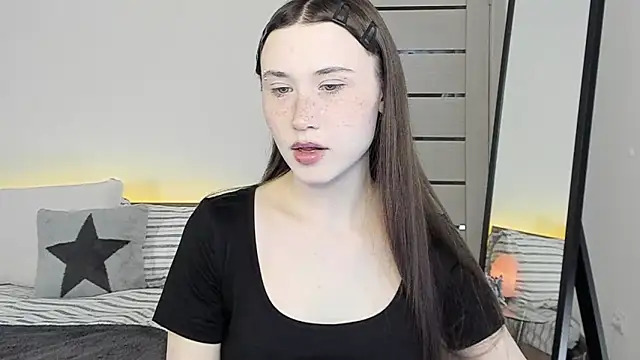 Stella Sunny online show from April 2026 09:06:02 PM