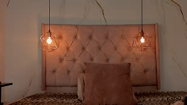 zamira 44 online show from December 2025 01:59:02 PM