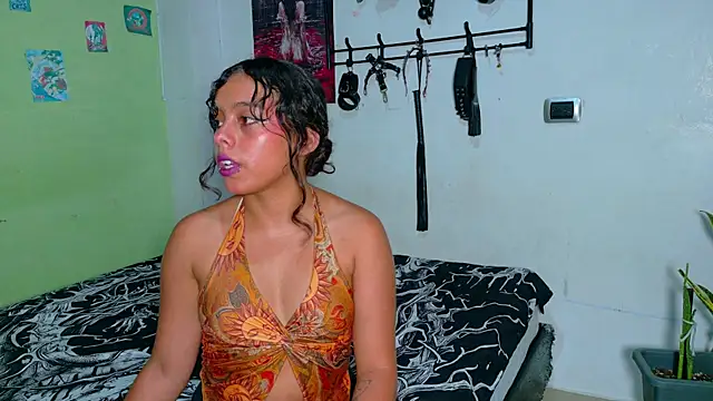 clydexxxbunny online show from June 2026 11:47:02 PM