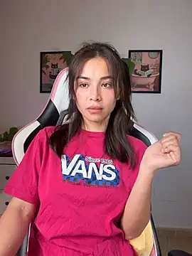 Adriennesexxx online show from February 2026 10:35:02 PM