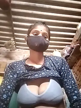 Snapshot of Ritu-0143 chatting on April 2026 05:58:02 AM Ritu-0143 online show from April 2026 05:58:02 AM