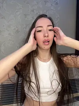 virginiaaaaa online show from November 2025 04:33:02 AM