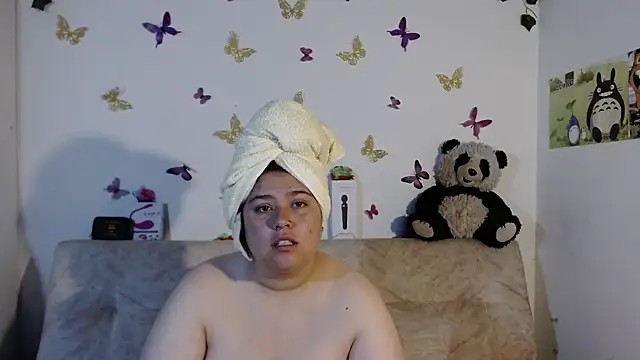 LennaTurnerr online show from July 2026 05:40:02 PM