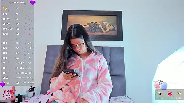 Vahiolet smith online show from March 2026 03:17:01 AM