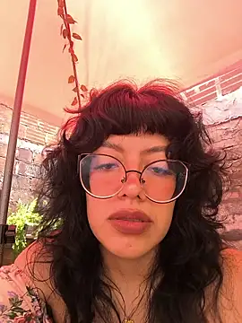 Snapshot of Fun_Everywhere chatting on February 2026 06:41:01 PM Fun Everywhere online show from February 2026 06:41:01 PM