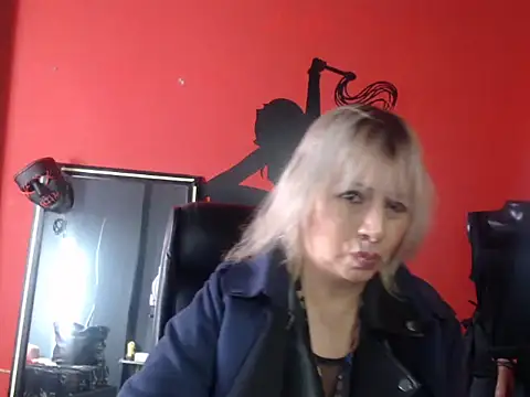 KLOE PIELL online show from March 2026 09:15:01 PM