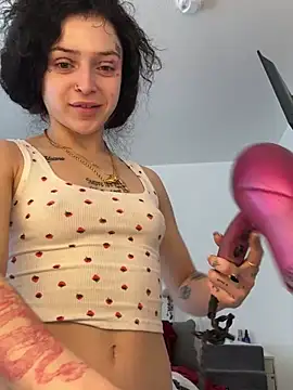 exoticmisfitt online show from February 2026 08:12:01 PM