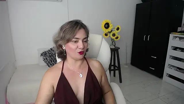 Ghada milf online show from March 2025 09:05:02 PM