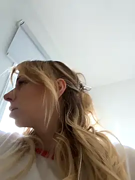 Snapshot of Lexa_xoxo chatting on February 2026 10:03:02 AM Lexa xoxo online show from February 2026 10:03:02 AM