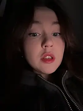 Snapshot of Peachy_Dream chatting on February 2026 06:17:01 PM Peachy Dream online show from February 2026 06:17:01 PM