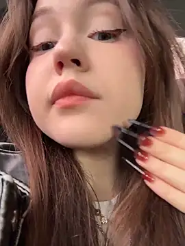 Peachy Dream online show from March 2026 01:39:01 PM