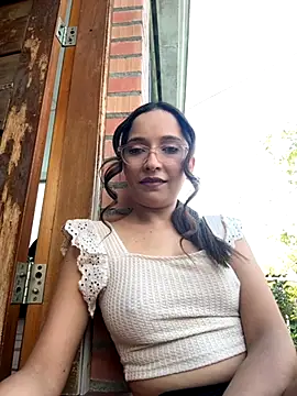 Penelope-Hot online show from November 2025 09:02:01 PM