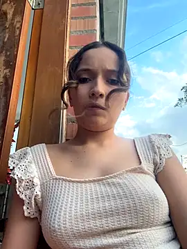 Penelope-Hot online show from November 2025 08:58:02 PM