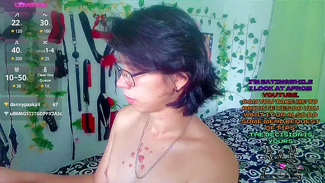 Snapshot of Andy_gray chatting on March 2025 07:43:02 PM Andy gray online show from March 2025 07:43:02 PM