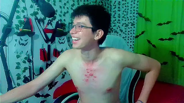 Snapshot of Andy_gray chatting on November 2025 02:22:01 AM Andy gray online show from November 2025 02:22:01 AM