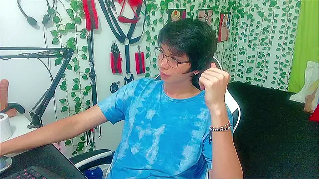 Andy gray online show from March 2026 04:42:01 PM