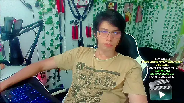 Andy gray online show from April 2026 12:16:02 AM