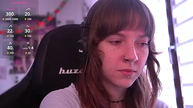 Snapshot of juliapie chatting on February 2026 10:03:02 AM juliapie online show from February 2026 10:03:02 AM